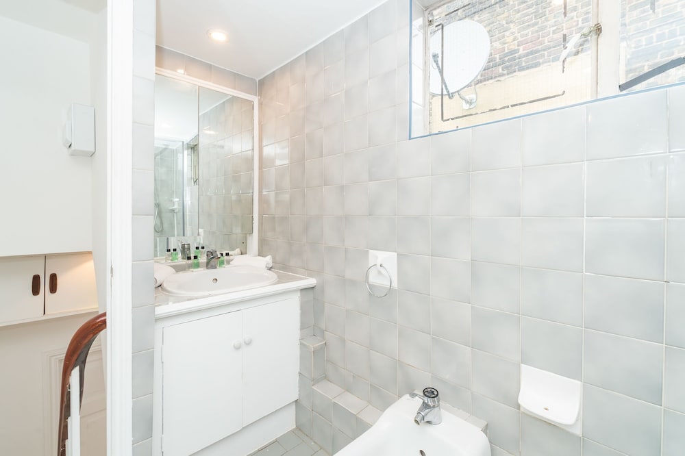 Фото Pml Apartments Montpelier Street