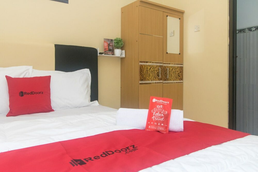 Фото RedDoorz Syariah near Stasiun Madiun