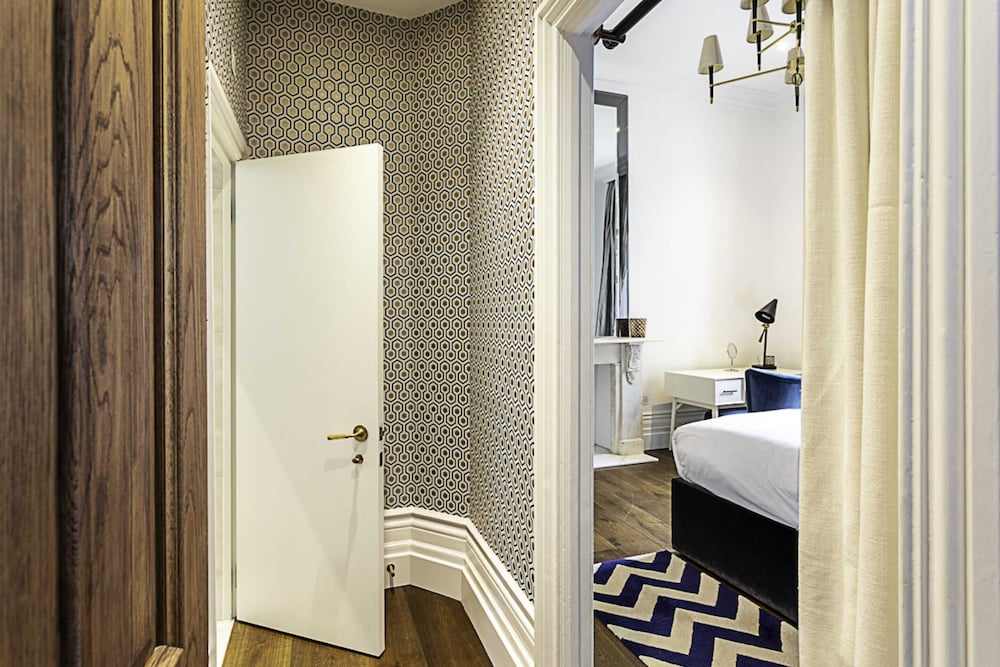 Фото Notting Hill Charm: Central 2-bed Gem