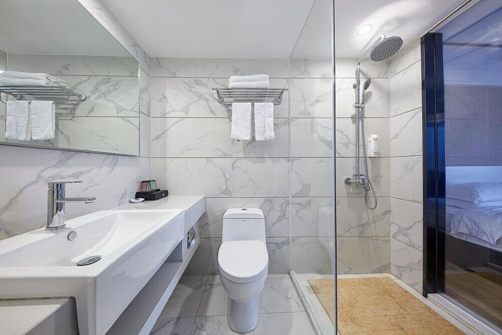 Фото Kaiserdom Hotel Huanshi East Road