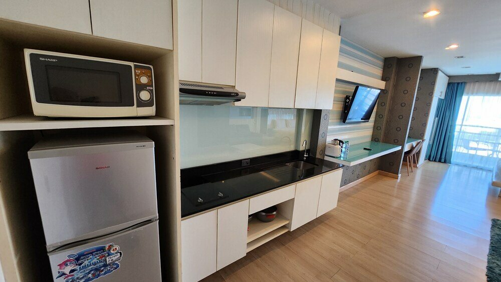 Фото Condo Express View Talay 6