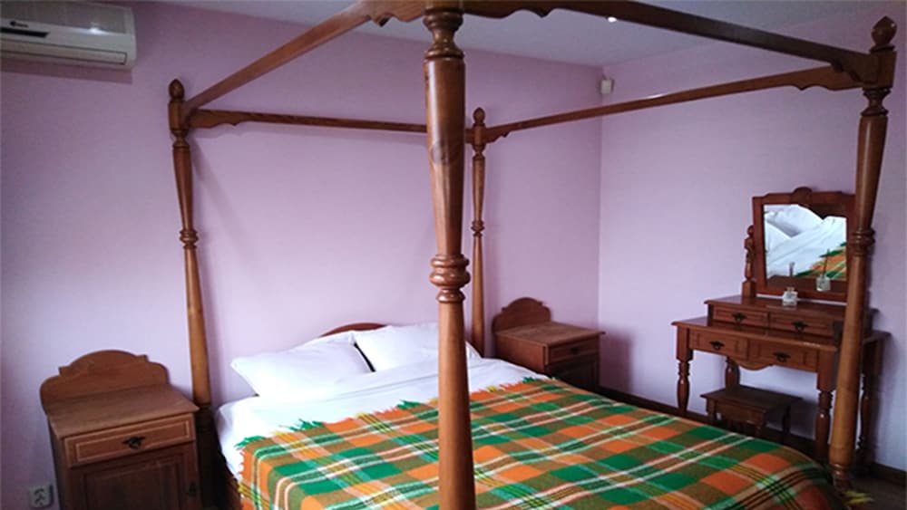 Фото At the Doctor