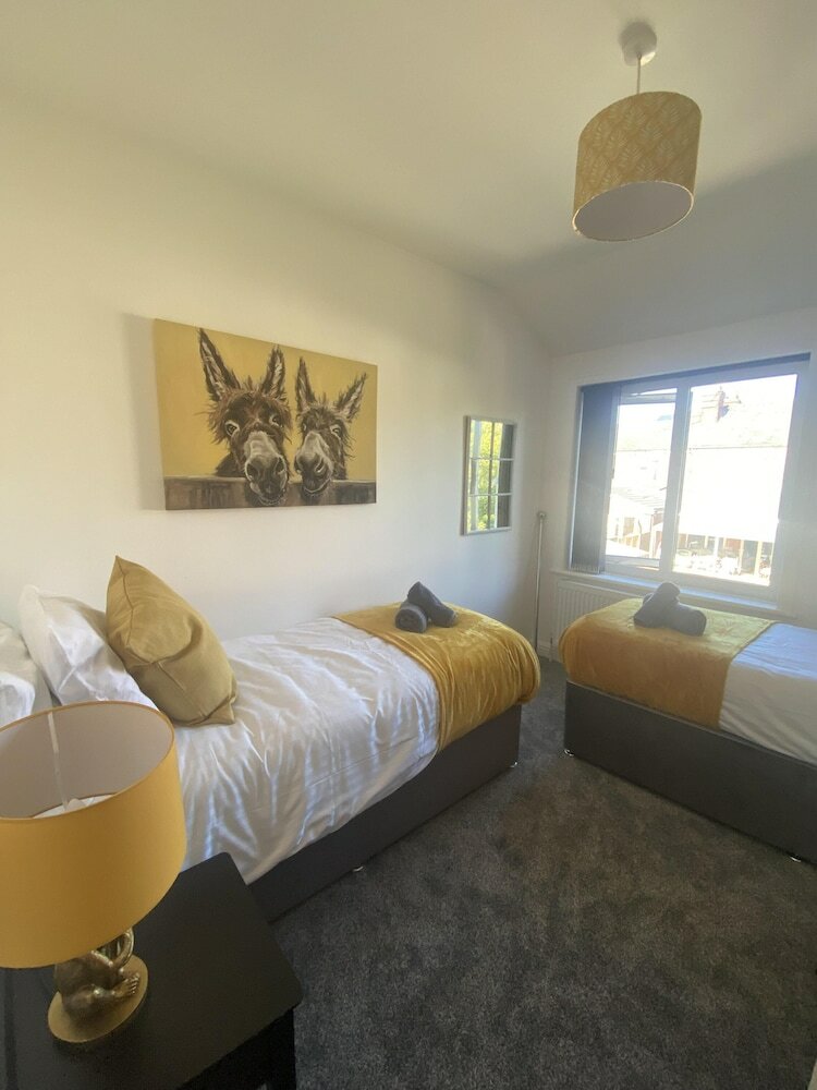 Фото Ideal Lodgings in Bury