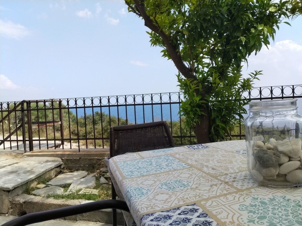 Фото Zennova Sea & Mount Athos View 2