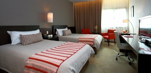 Внешний вид отеля Hotel y Casino del Rio - General Roca в Хенераль-Роке, фото 4