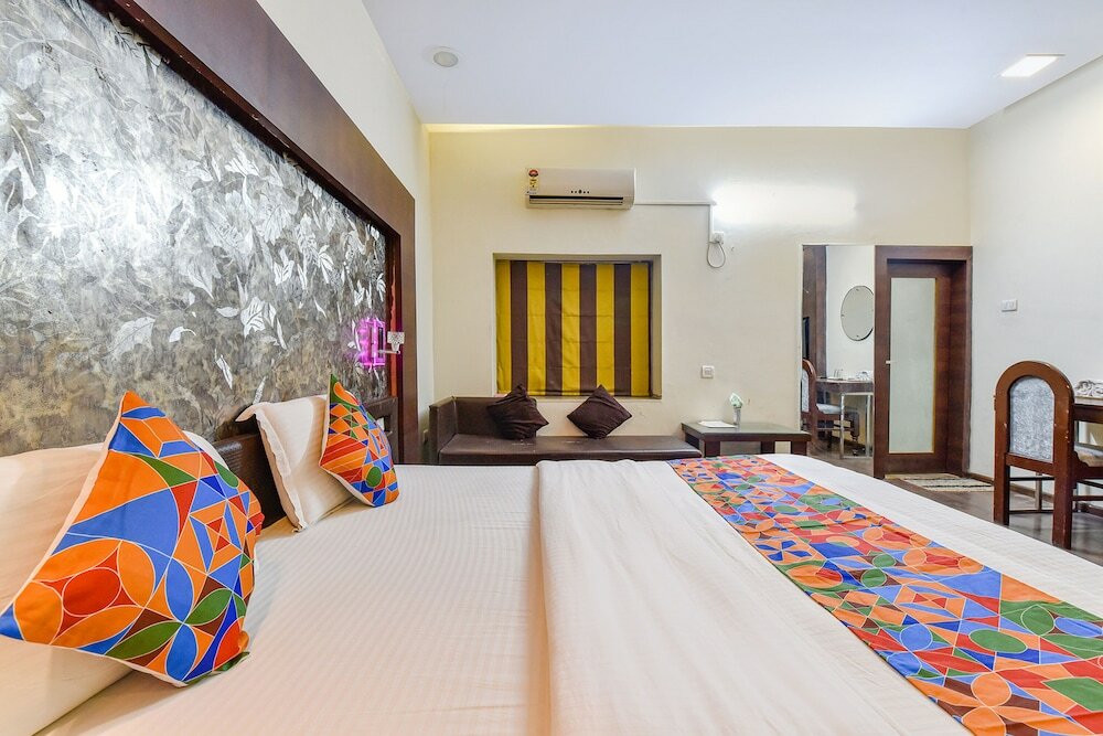 Фото Fabhotel Prime Surpin Palace