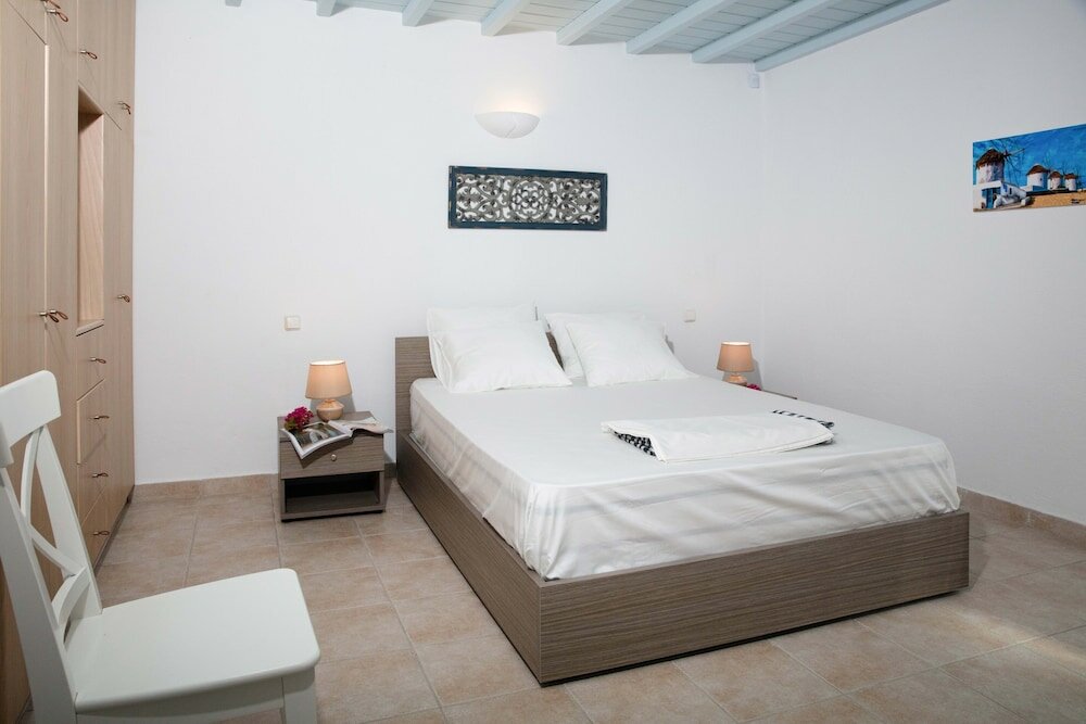 Фото Little Blue