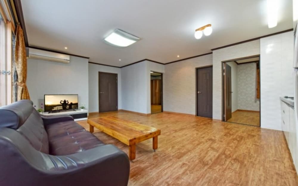 Фото Yesan Jeongdaun Pension