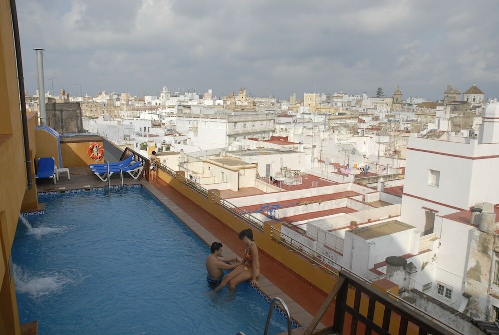 Фото Senator Cádiz SPA Hotel