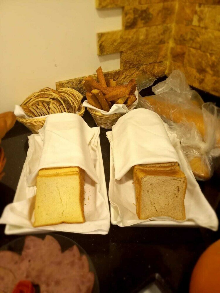 Фото Petra Canyon Hotel