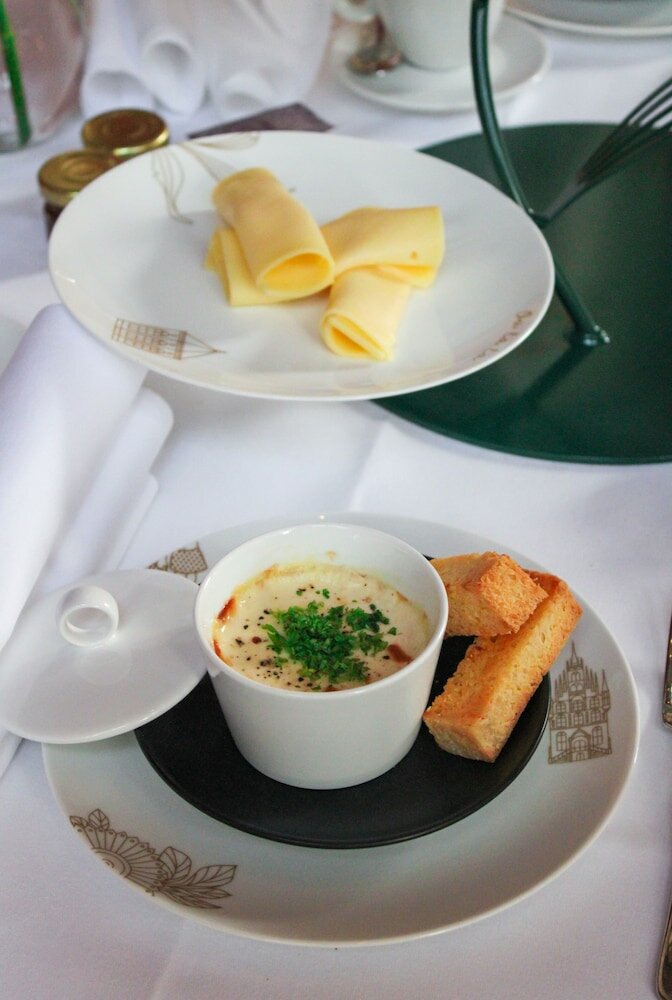 Фото Relais & Chateaux Weeshuis Gouda