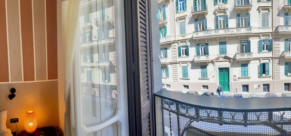 Фото Mammina Home Napoli - Santa Lucia