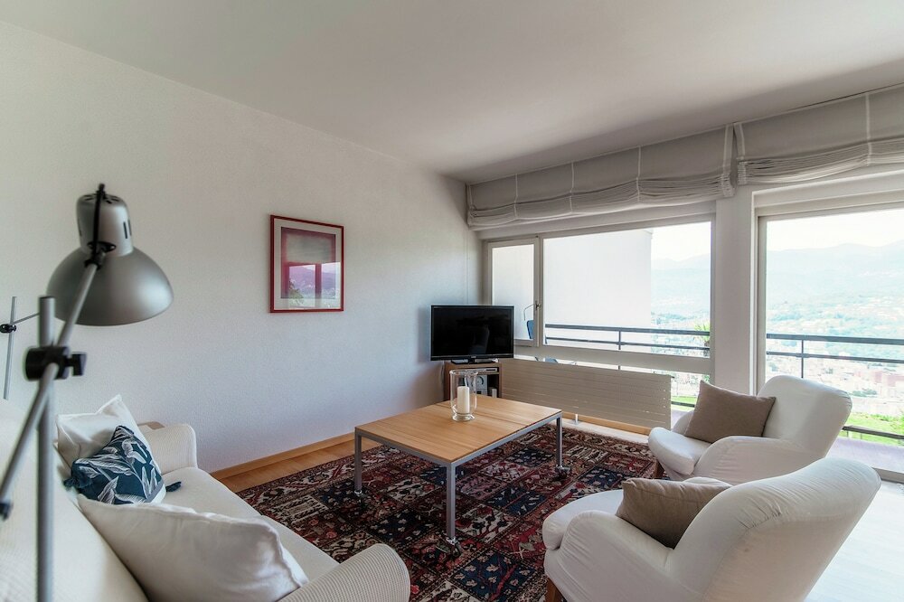 Фото Aldesago City View