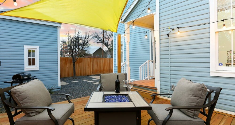 Фото The View - Walking Distance Tower America Downtown