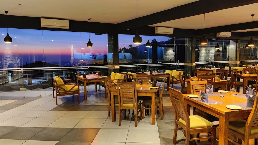 Фото Great Empire Hotel