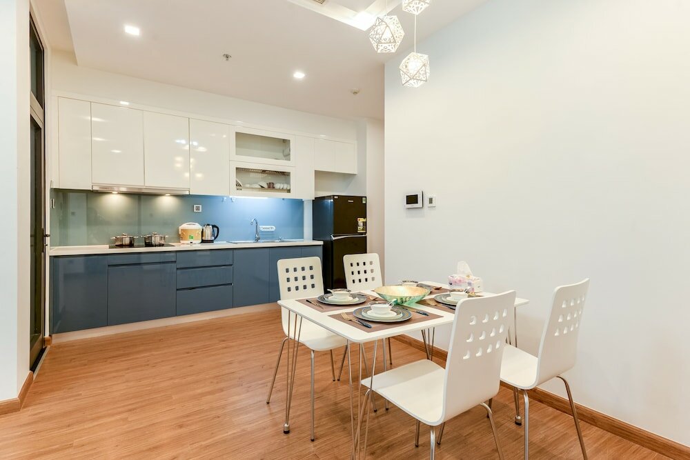 Фото La Rosa Vinhomes Metropolis