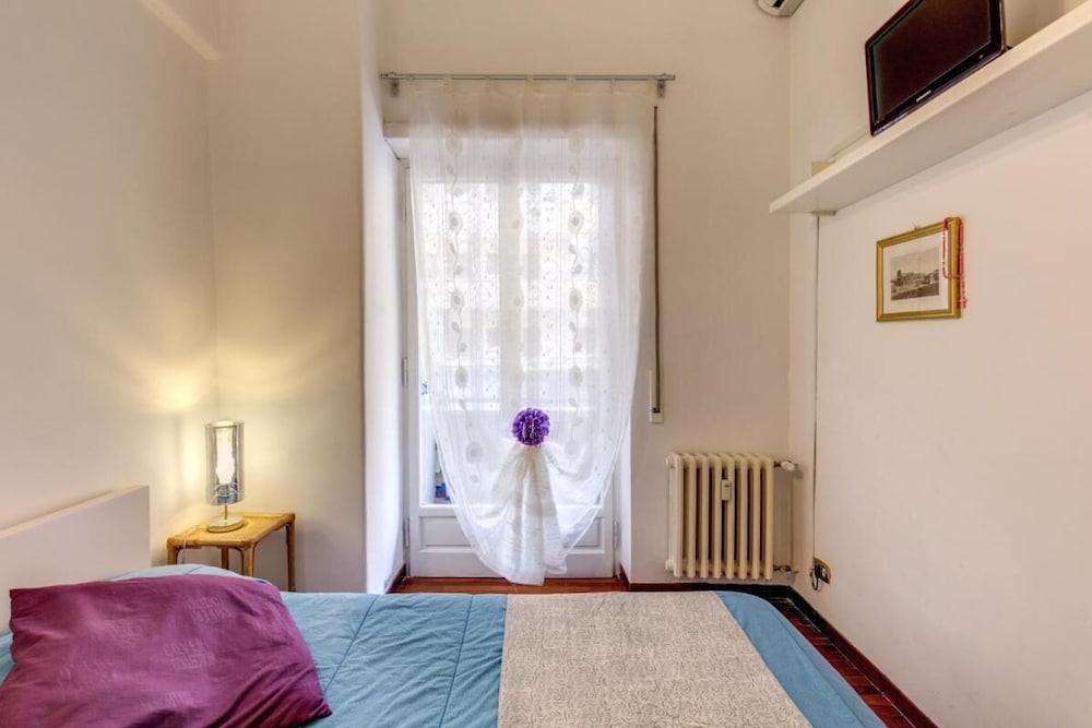 Фото House Serena in Rome