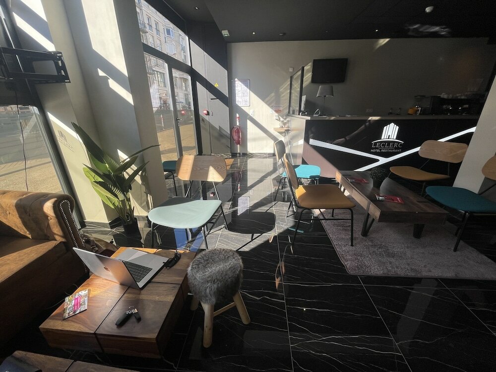 Фото Leclerc hôtel