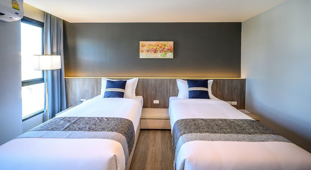 Фото Iwish Hotel