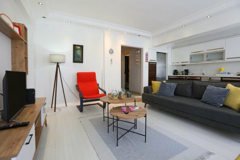 Апартаменты Modern Cozy Flat With Central Location in Sisli в Шишли