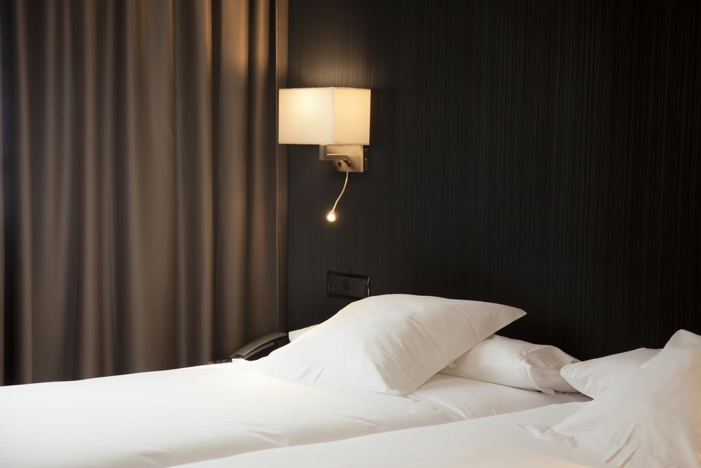 Фото Hotel Plaza