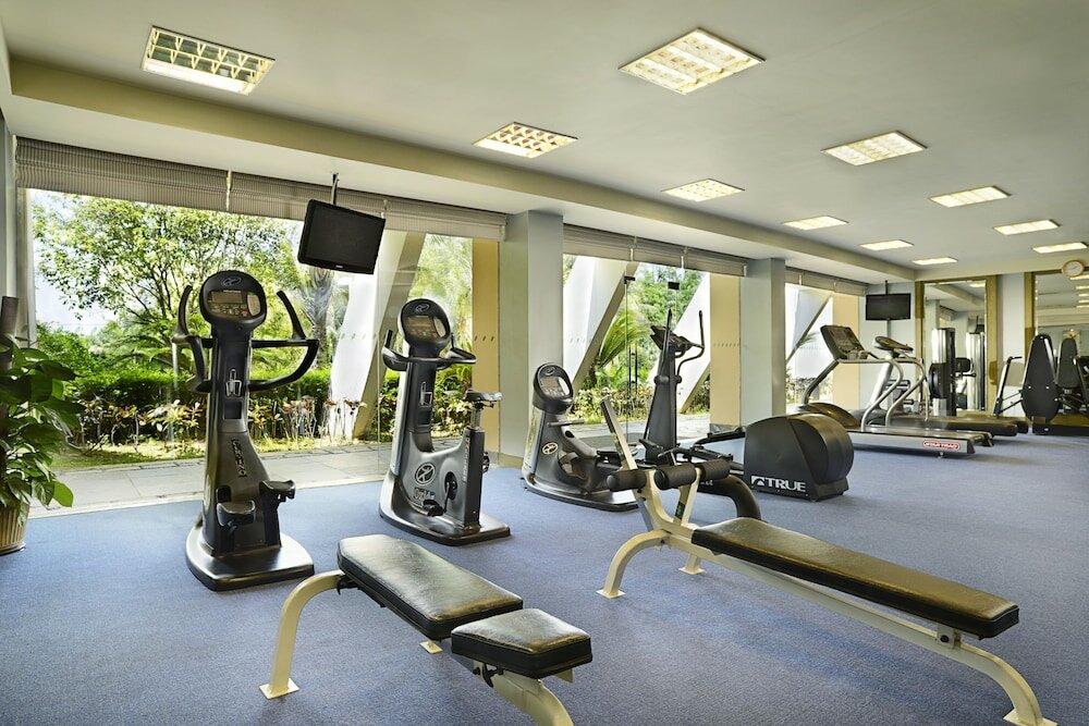 Фото Dongguan Mcb Lake Hotel