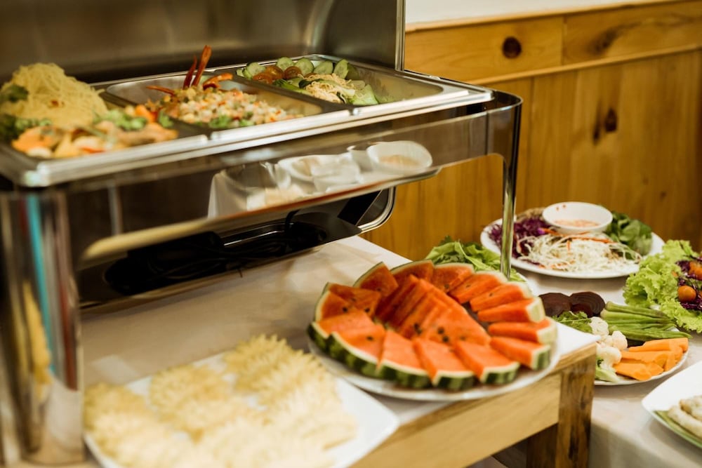 Фото Tuyet Suong Villa Hotel