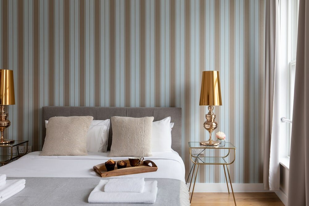Фото Home. ly London Luxury Apartment Camden