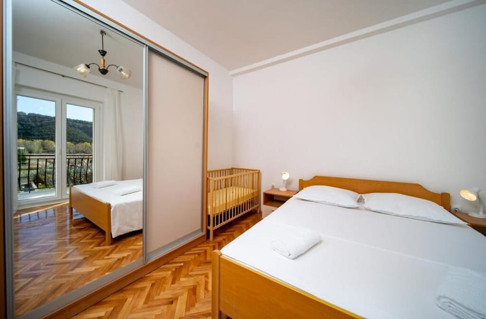 Фото Bepa - 200 m From Sandy Beach - A1