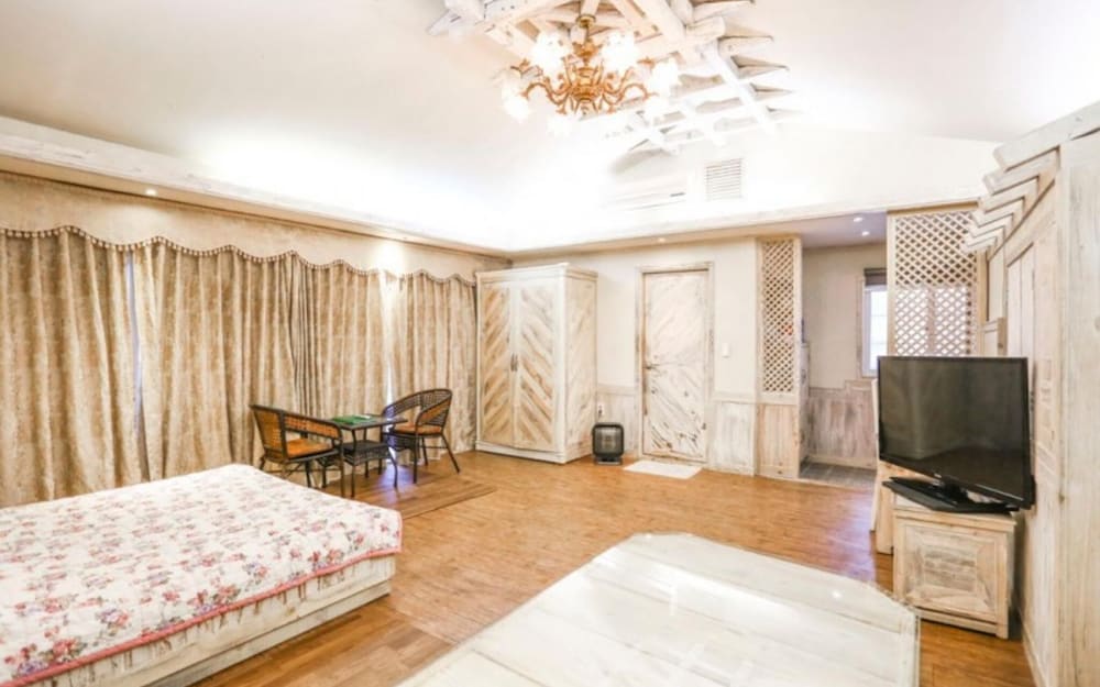 Фото Anseong Provence Pension