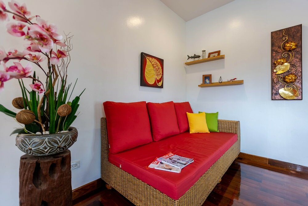 Фото Bali Style Mansion In Great Location Hg