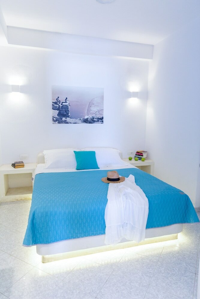 Фото Acrothea Suites & Villas