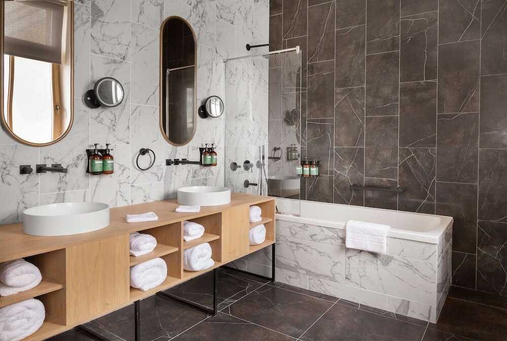 Фото The Basilian Minsk, Curio Collection by Hilton