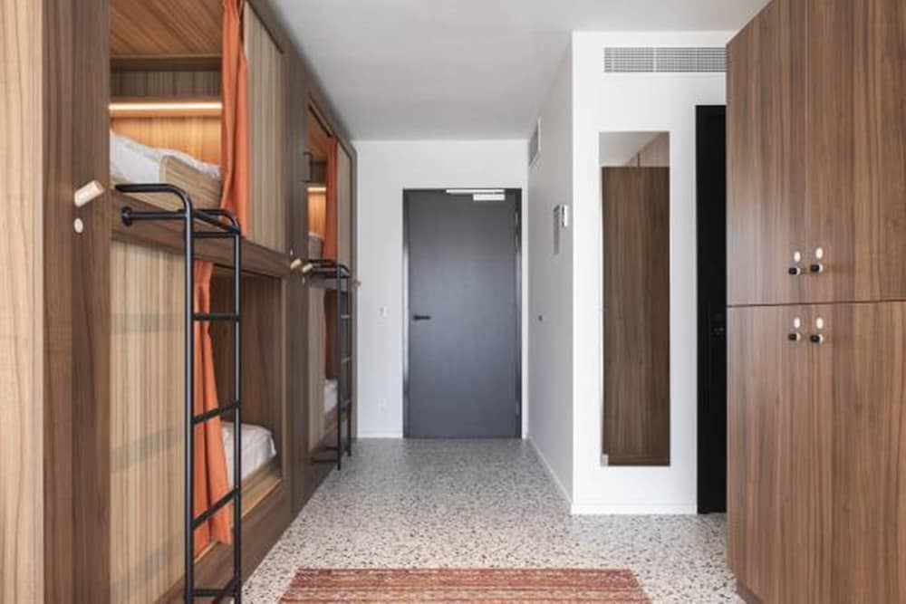 Фото Yust Liège