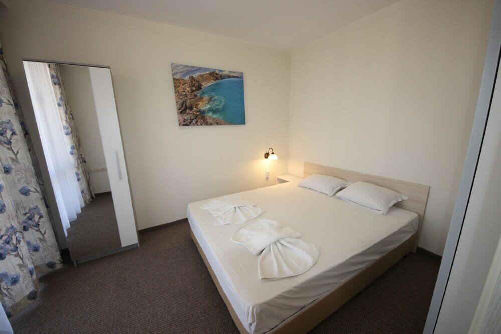 Фото Menada Apartments in Tarsis Nova Complex