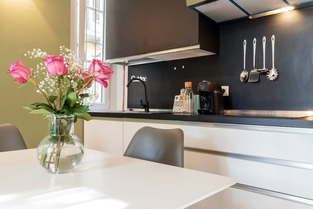 Фото Charming Apartment Milano City Center