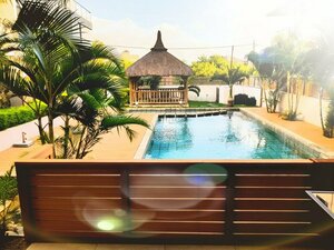 Гостиница Flic EN Flac Modern Sea View 3 Bedrooms Big Swimming Pool Wifi