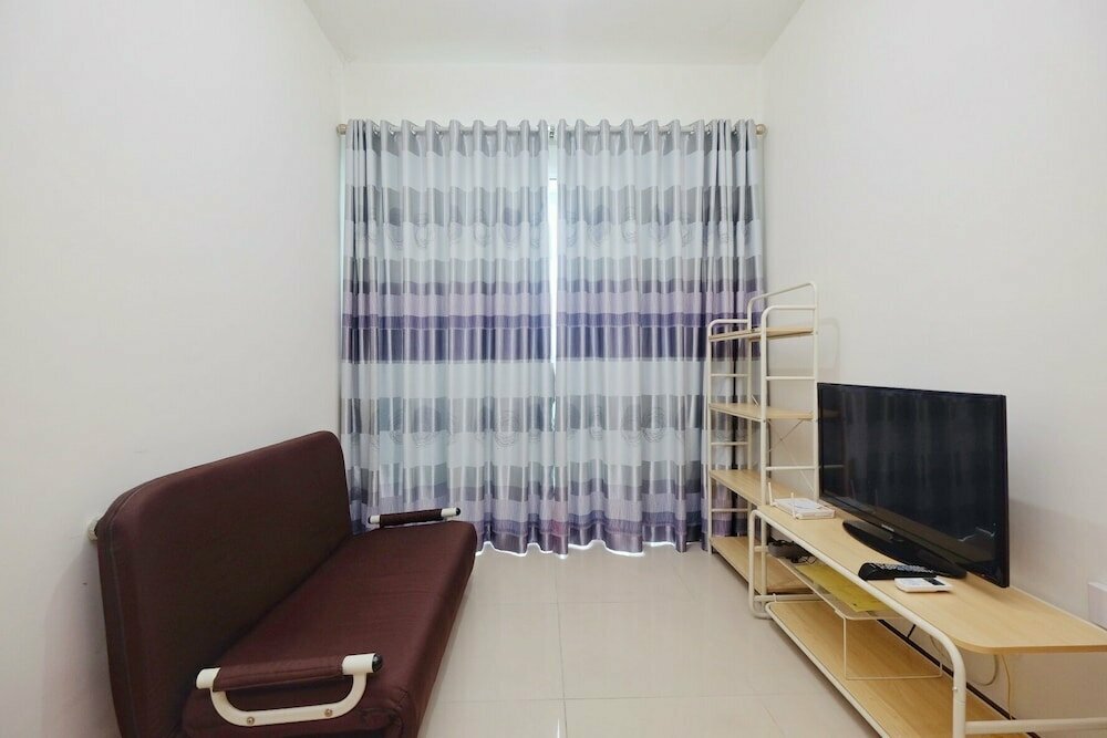 Short-term housing rental Homey 1br with City View Green Bay Apartment, Jakarta, photo