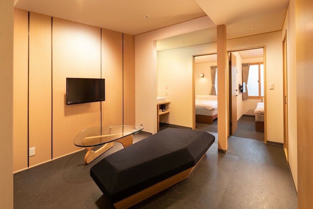 Фото Kanade Kyotoekimae