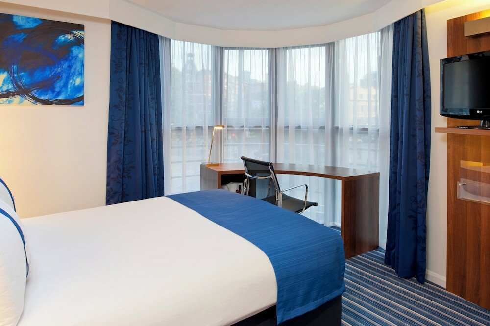 Фото Holiday Inn Express London City, an Ihg Hotel