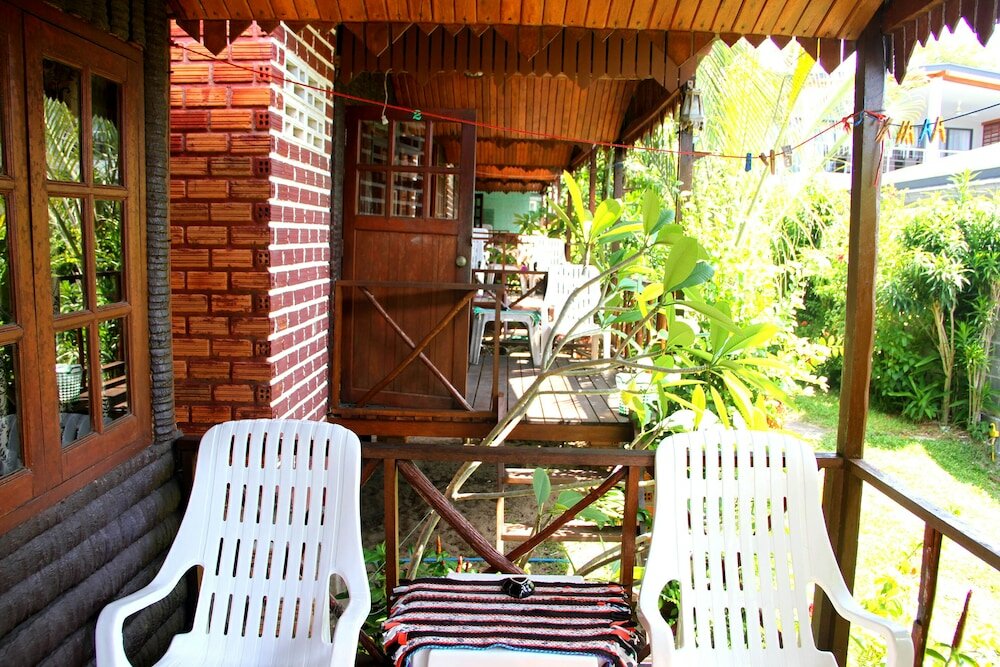 Фото The Boardroom Beach Bungalows