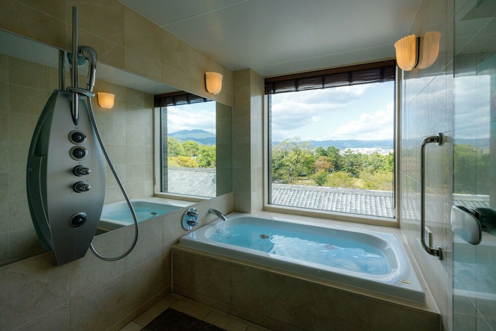 Фото Hotel Chourakukan