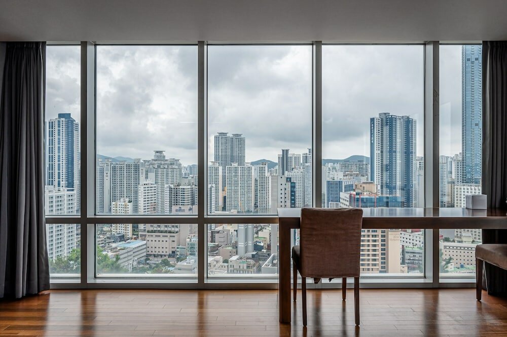 Фото Haeundae Seacloud Hotel Residence