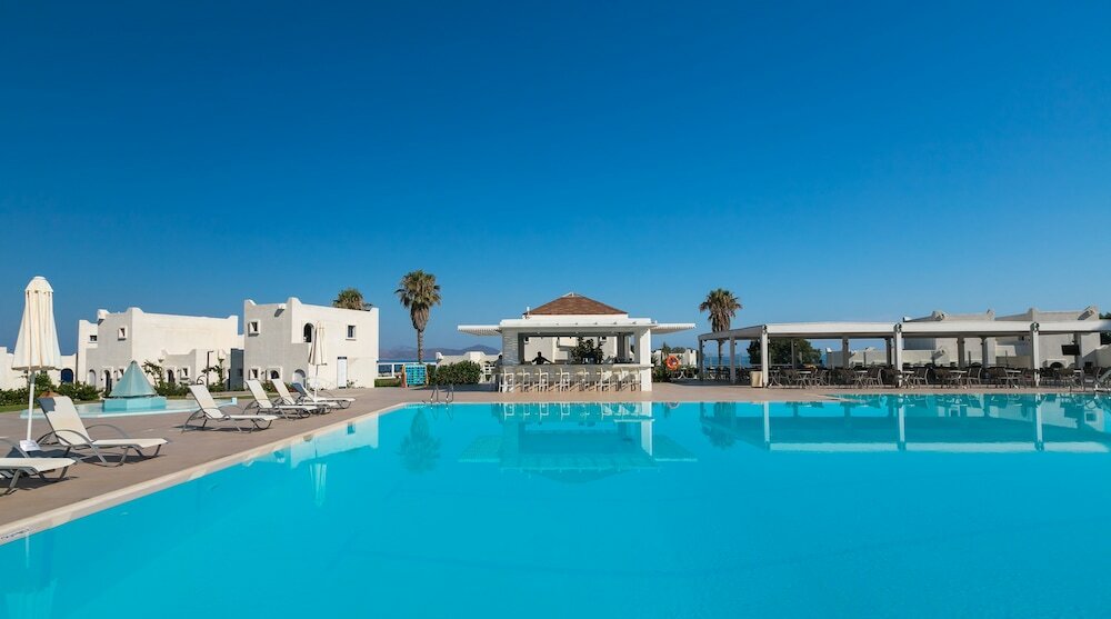 Фото Aeolos Beach Hotel