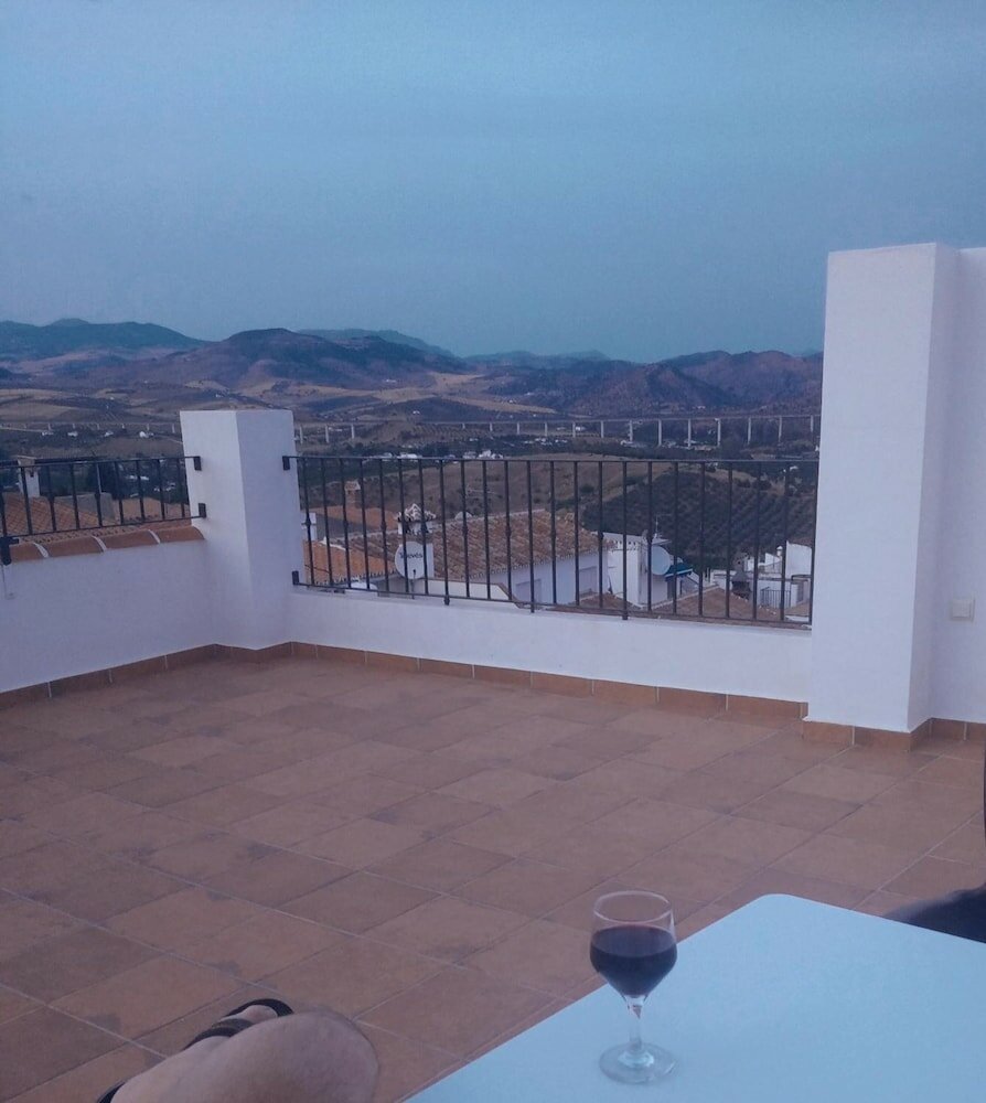 Фото Hostal Delia