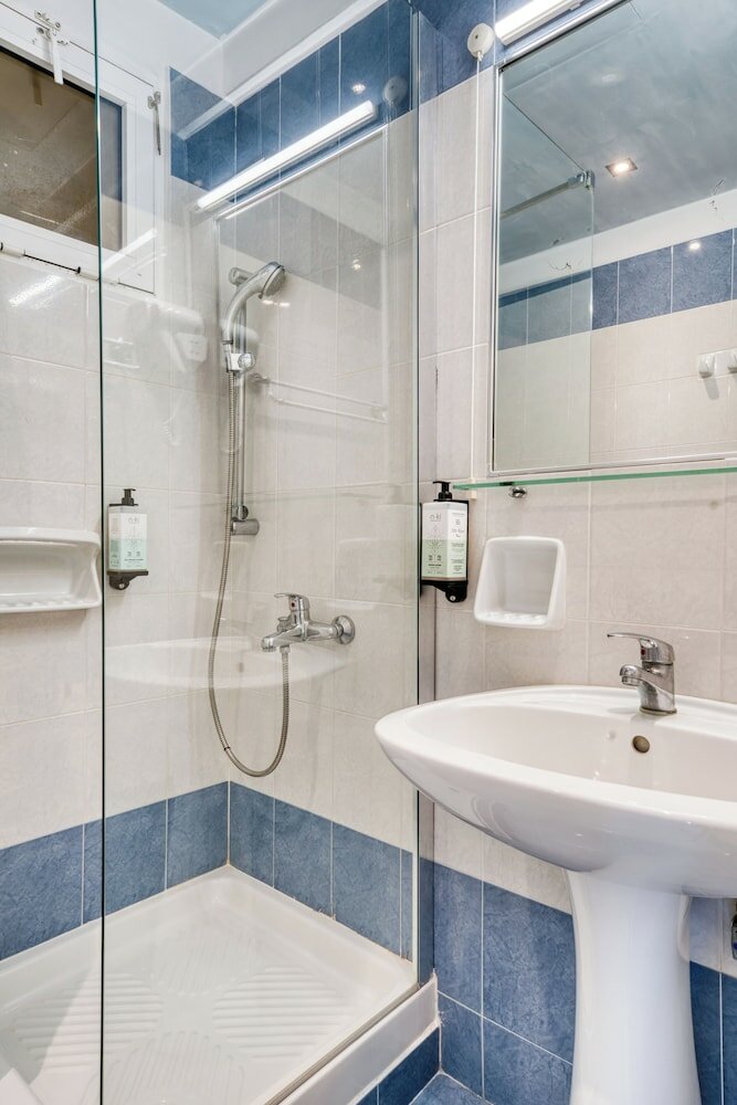 Фото Black and White Boho Resort