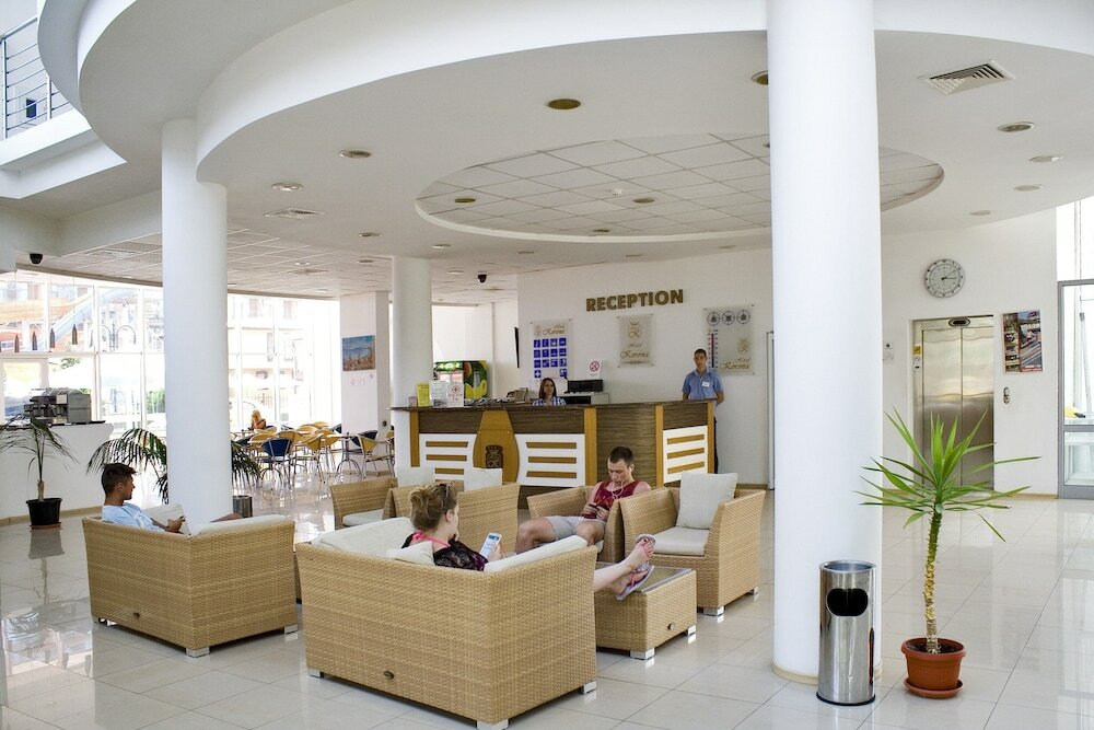 Фото отеля 3