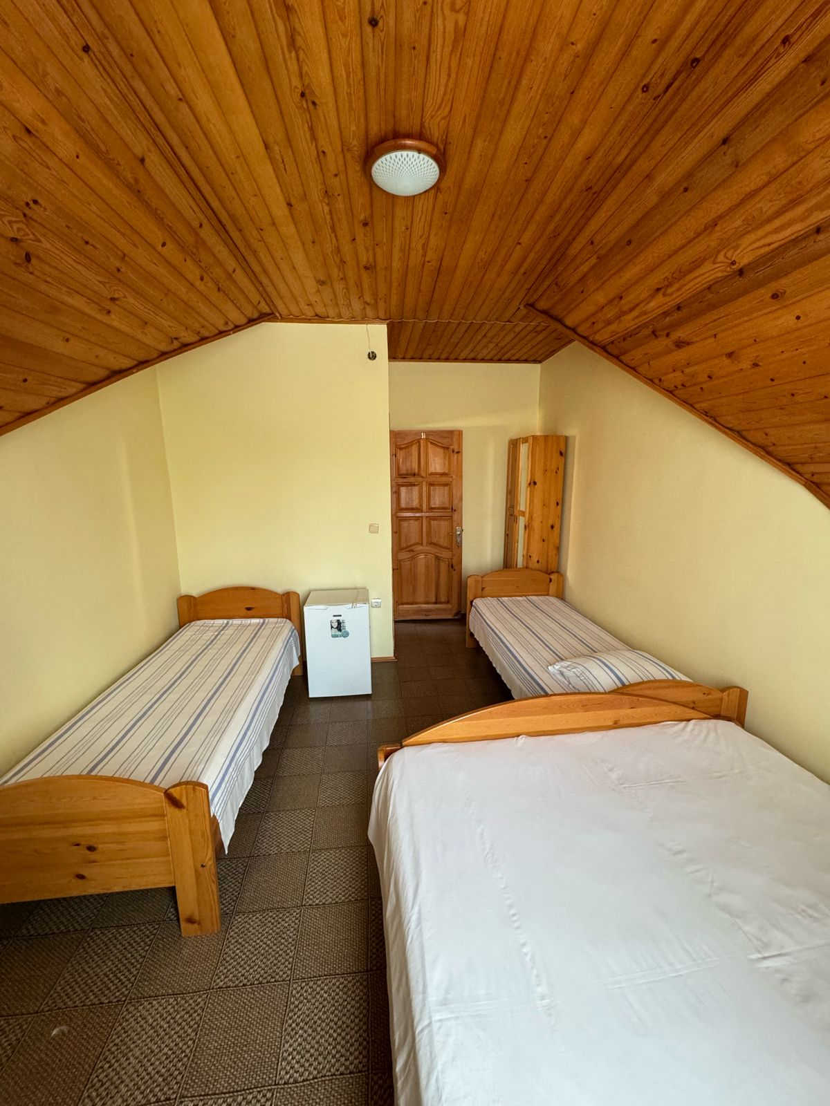 Фото Molodezhnyy House