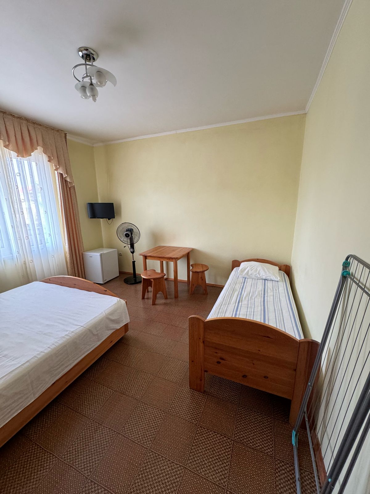 Фото Molodezhnyy House