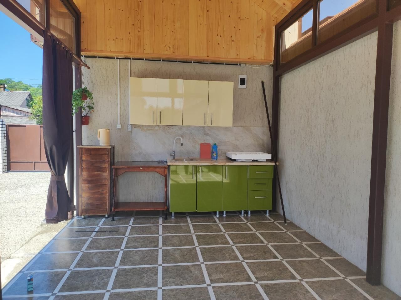 Фото Molodezhnyy House